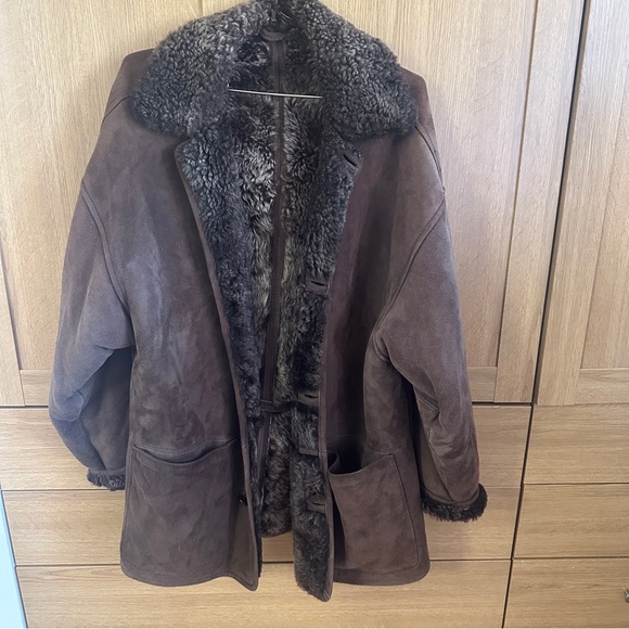 Owen Barry Men’s Brown Shearling Coat Made in Great Britain - Picture 3 of 16